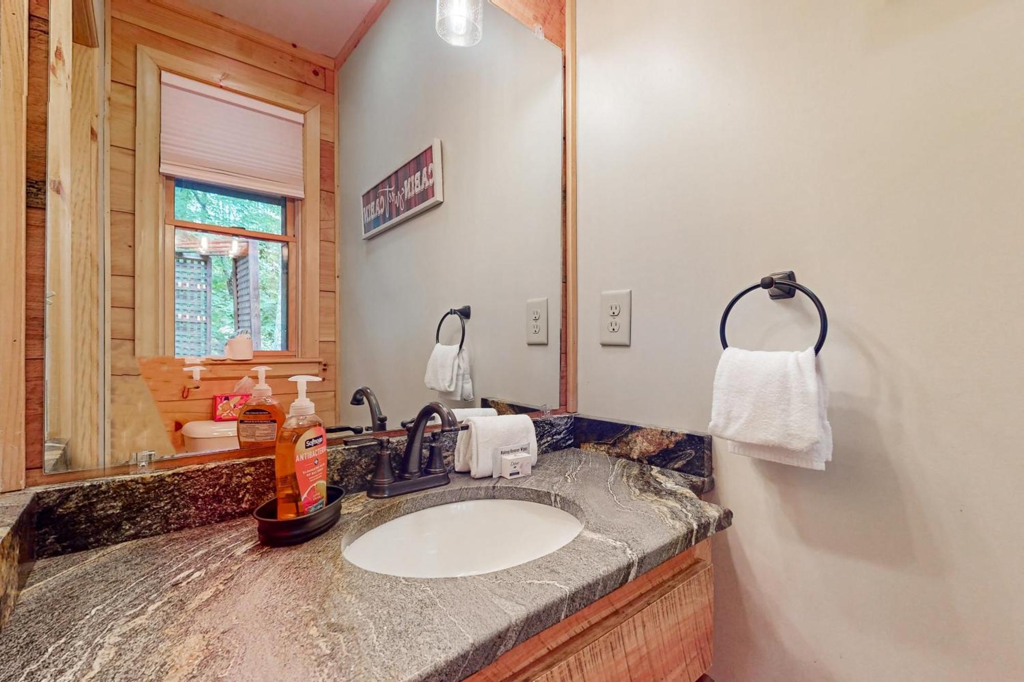 Simply Devine At Water'S Edge Villa Blue Ridge Exterior photo