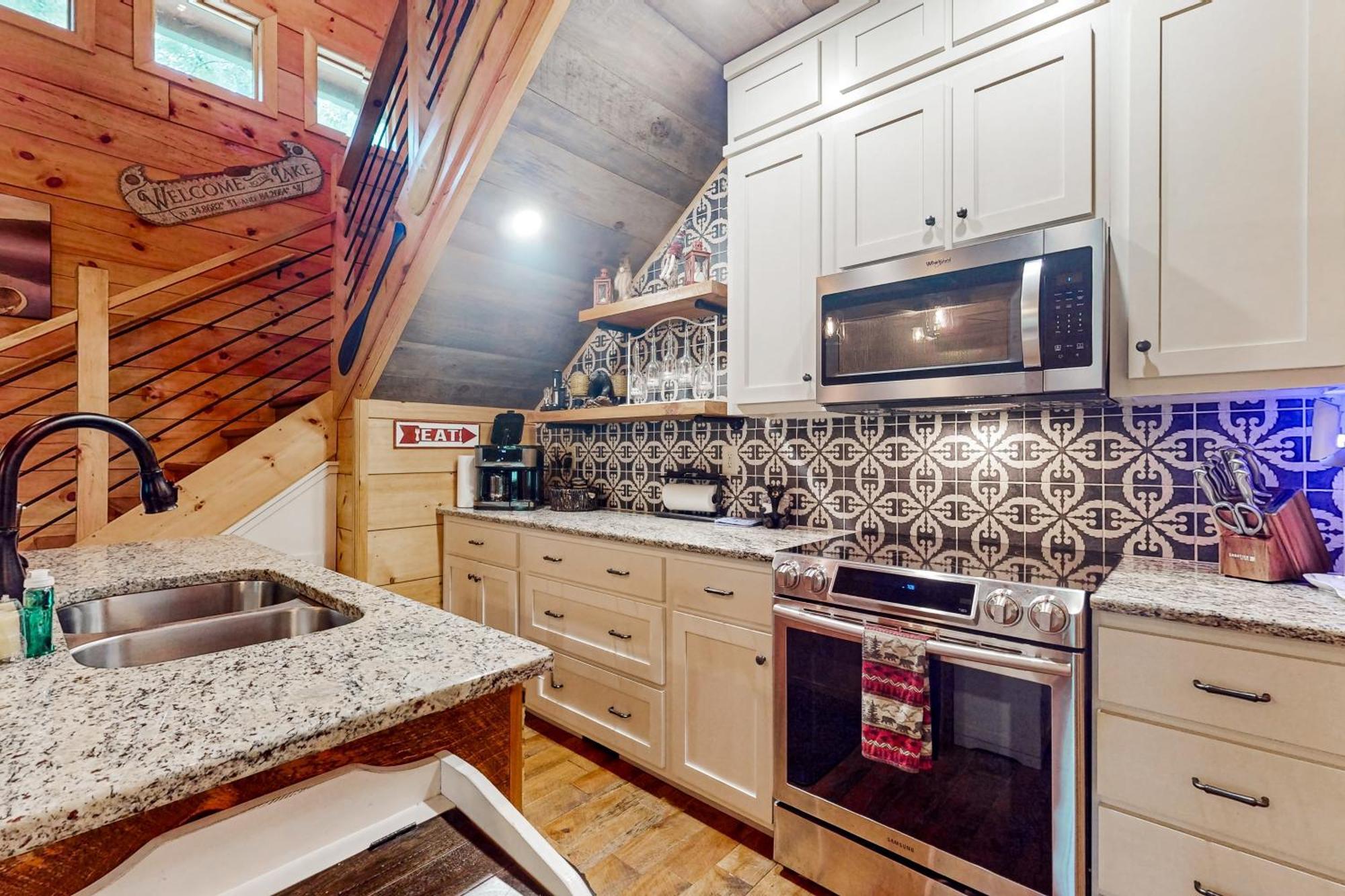 Simply Devine At Water'S Edge Villa Blue Ridge Exterior photo